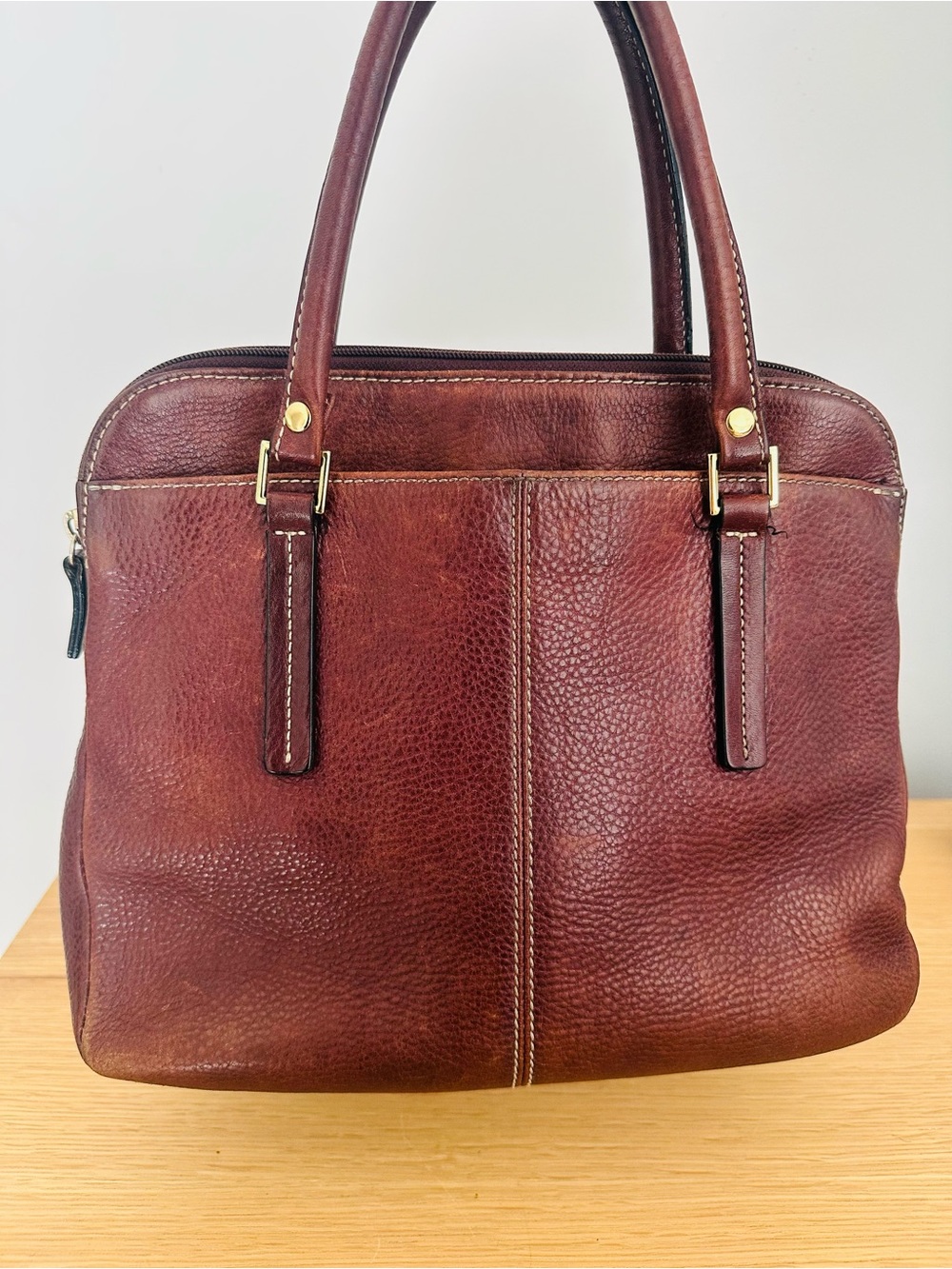 Vintage Etienne Aigner brown leather handbag